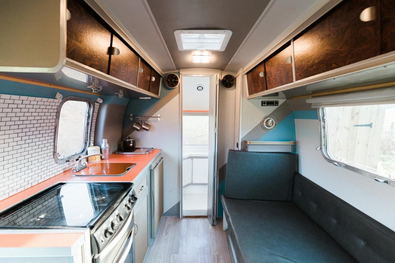 Silver Airstream Glamping & Rental Chichester Exteriér fotografie