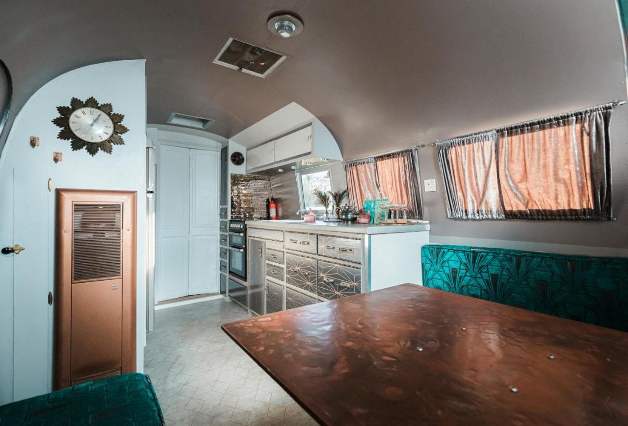 Silver Airstream Glamping & Rental Chichester Exteriér fotografie