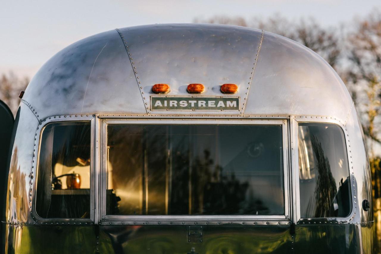 Silver Airstream Glamping & Rental Chichester Exteriér fotografie