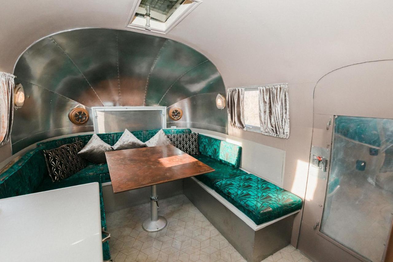 Silver Airstream Glamping & Rental Chichester Exteriér fotografie