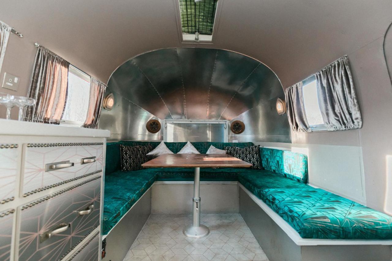 Silver Airstream Glamping & Rental Chichester Exteriér fotografie